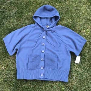 Button up•short sleeve